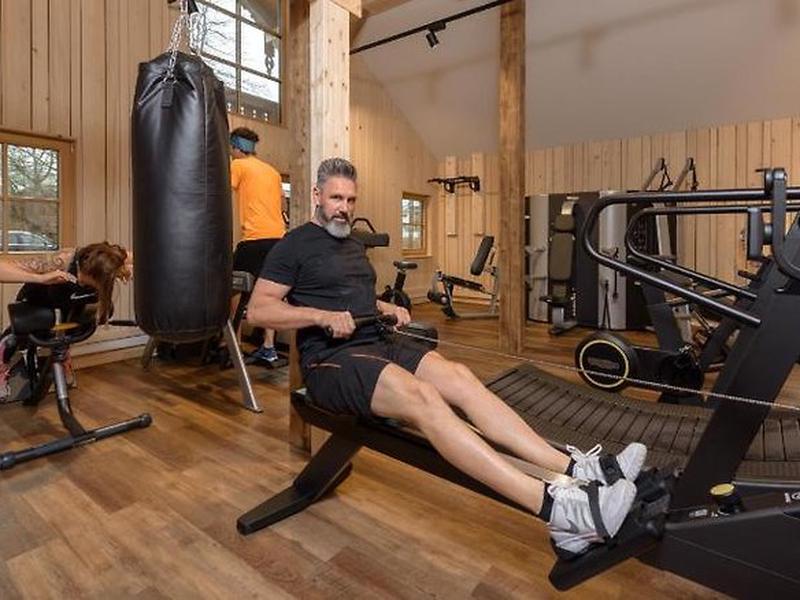 DDAE037D631332B4EA527A2B2CAD3BC1