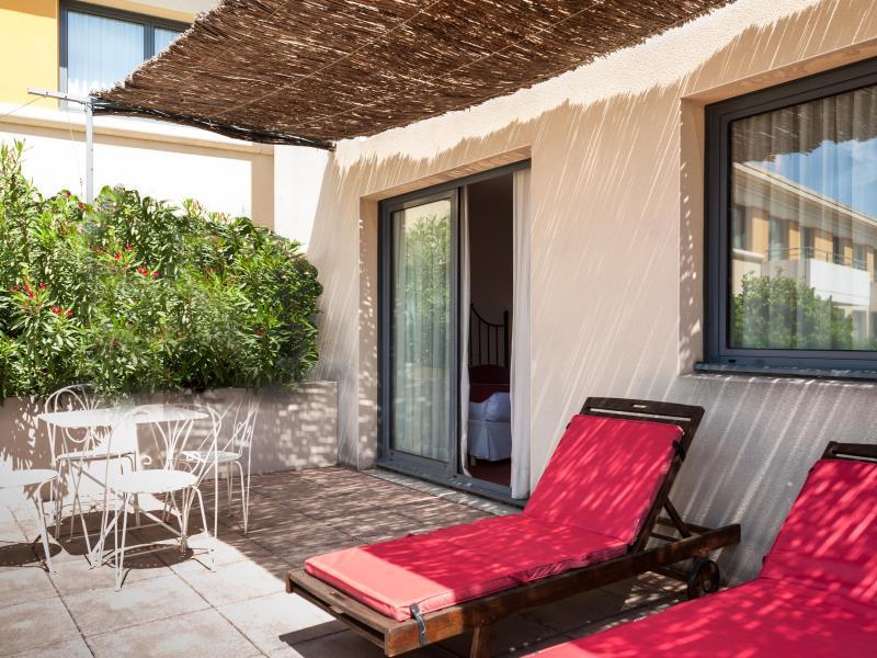 3B42B8F0A26541BA88BC2F3C29894C31