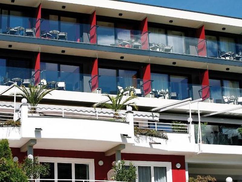 64B0305CF8E8C55FC587186BF32EB13D