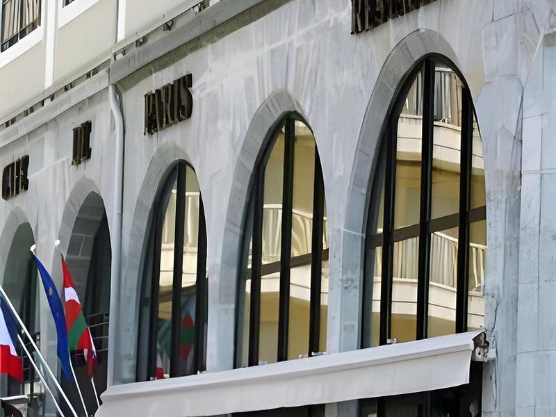 F704B4B7FDB1A8D3986176C6BBE877AF