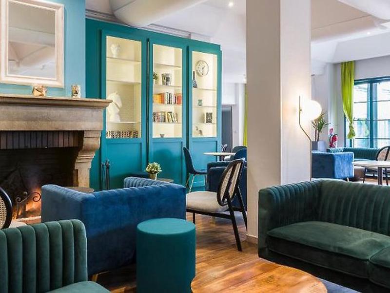 26A70CE990124C62BA3EAB77D9082F6B