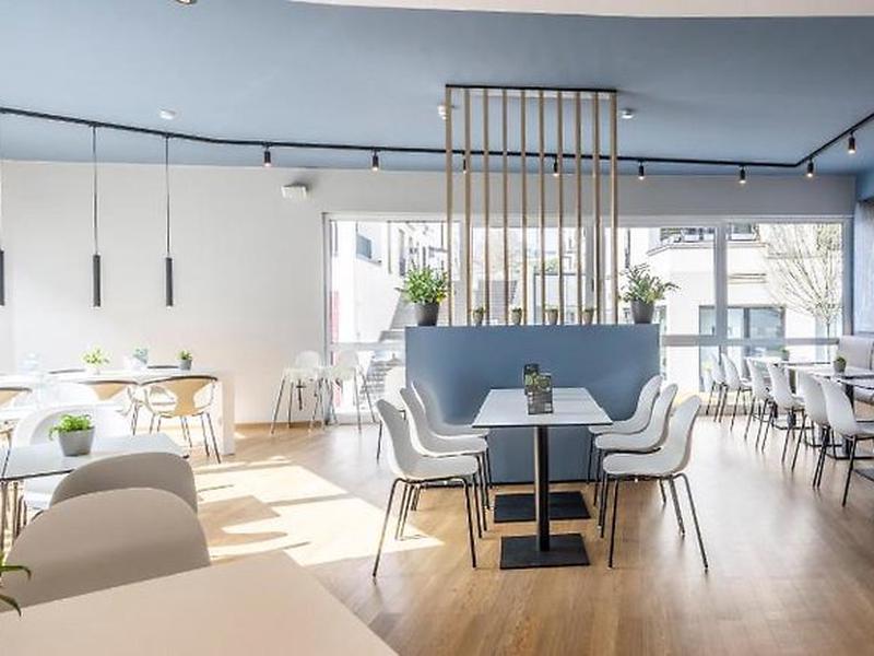 81138B432155B918D64BB61EFED418A8