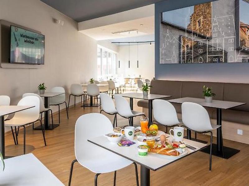 FB6D7A3F0F9AB7C2615B056DB735C475