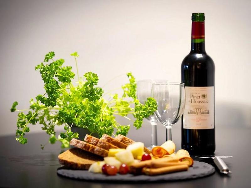 4675637482AD60634F7676E37E942F3B