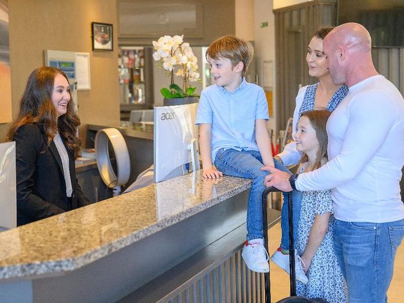 1CE0DBC75F7808D7A3B7A2A07BE127C7