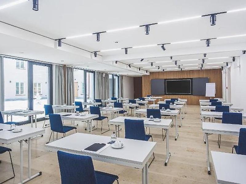 1788A9733A56F735064B9C381594B7DB