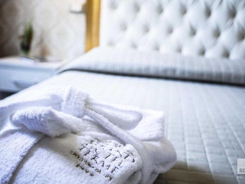 3F0080325ACB5DCF5D1219493C8576A5