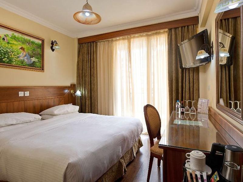 D44FE7D3D63FBA66E0F0BA7B3156E014