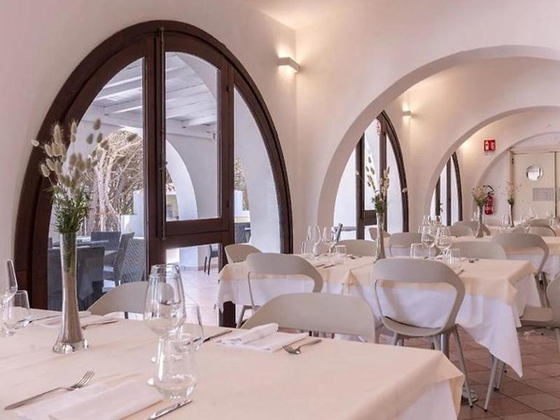 4BC0FC99904A27761A7FC38A943DE005