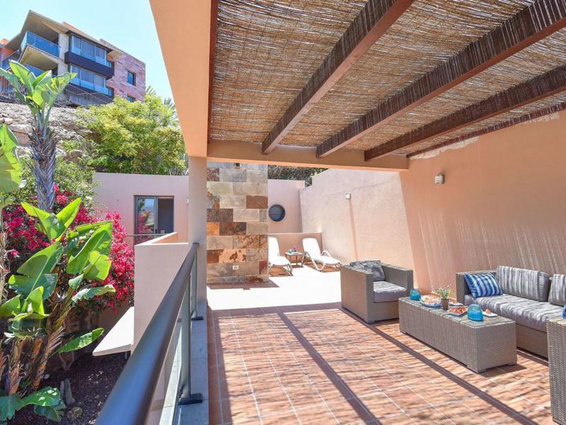 01FE435BEEB4F3AA6086658A853A92E6