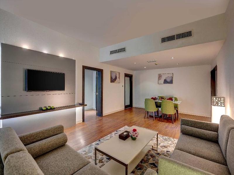 706CDBD24B179905F4DB48218160BE37