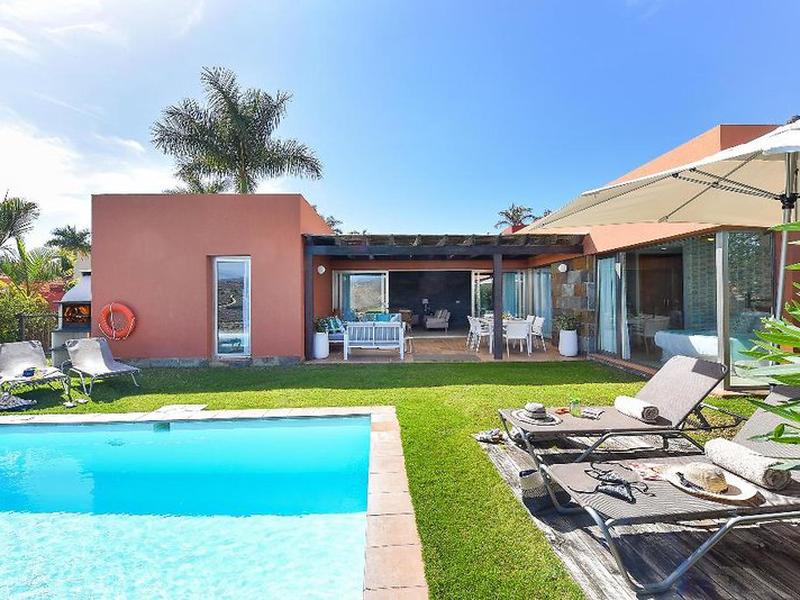 327E57D5402AD4B1206E2DE5FA05DB25