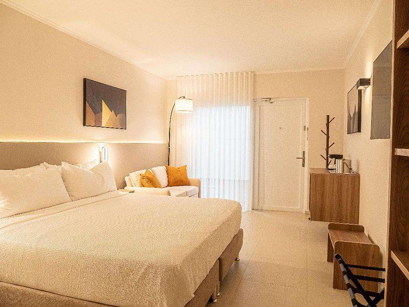 ADD4854CF990513CADB739A1082D4691