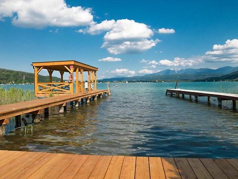 A37D5FD94C20BCD1179C87F71CDE885B