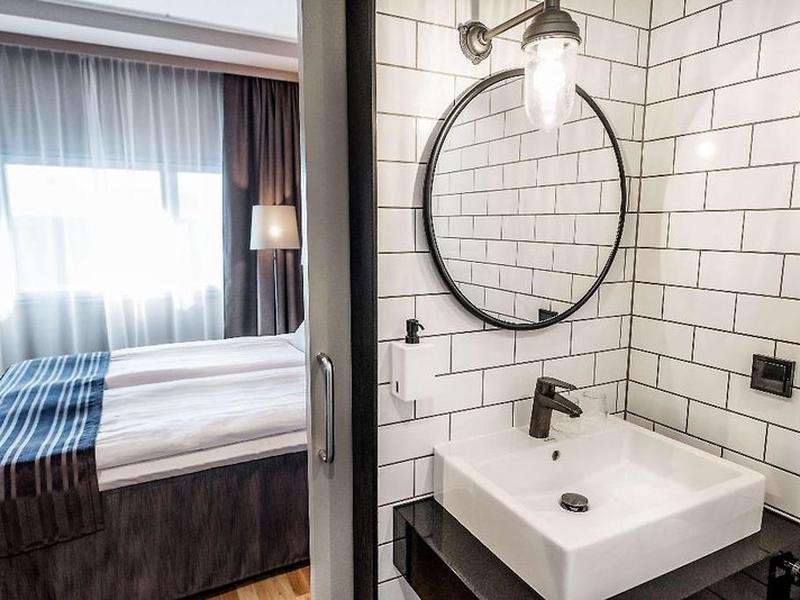 FDC78042F6C9AAB90821489C54E36D2E