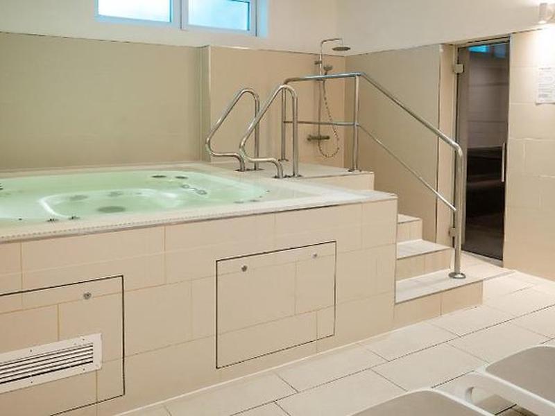 33D14BA37C3254EBA90537B4DB65AC06