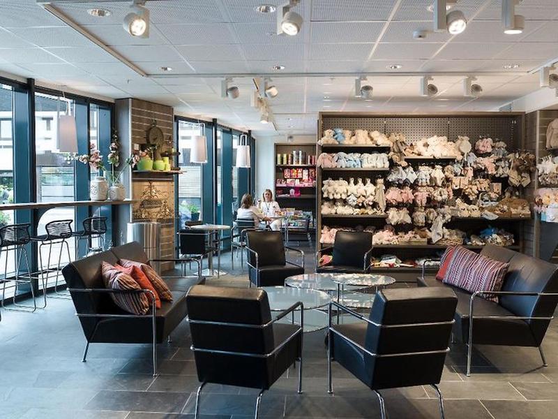 A11322DF1E0B2226ACF02AC8BADAF853