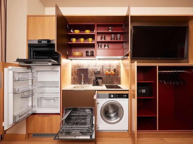 C0F81576D85DEBAC978D657ABC36E37F