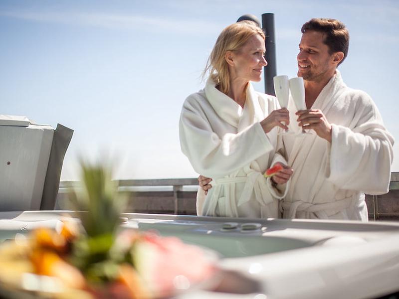 8A030AB6554792517F98F4E21BE4E759