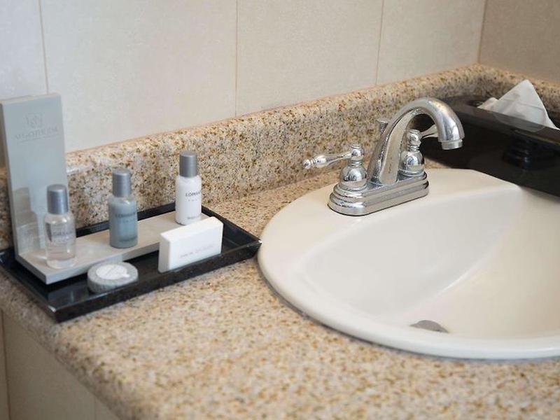 22C913206071BF53AA23E2BA7520A582