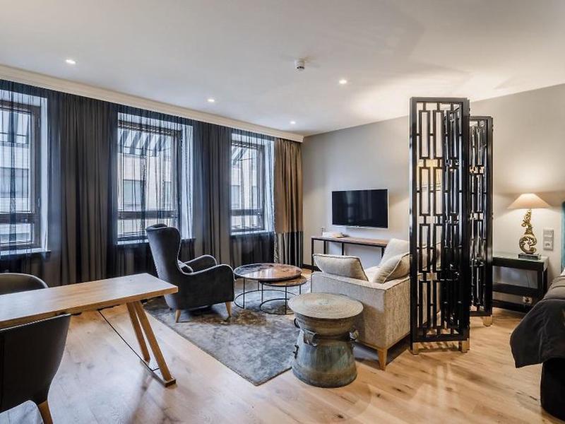 67161FA8C771B5394CA9BA398F738F73