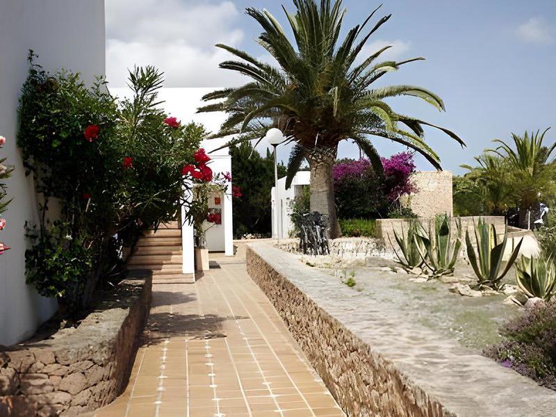 2E96BA615CF3C4E01FFFFE6C91E4B775