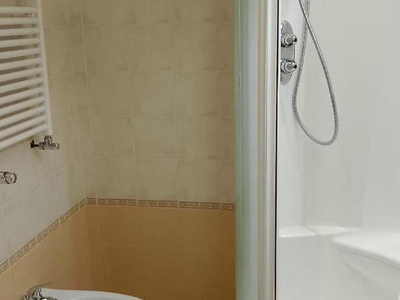 5CE8F0E33CADFCDEE20856679B44B978