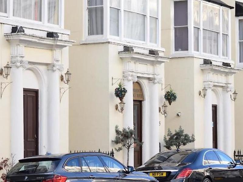 F07AB42C2D44BBA77819F3E355980D9A