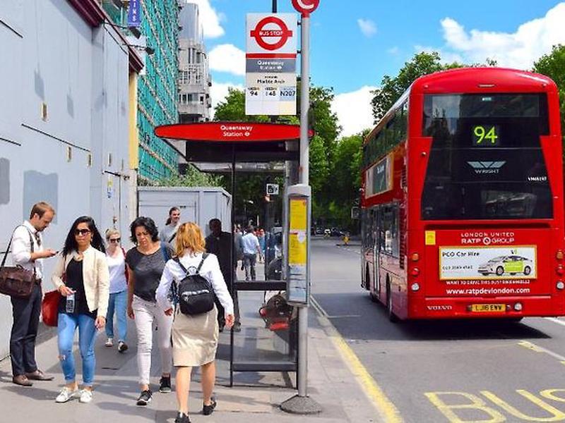 7704DF45968188F9307CF4258FF02E82