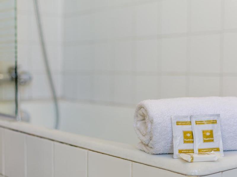 DFD26B1B9A5C650D29FC9B30EBBDF43B