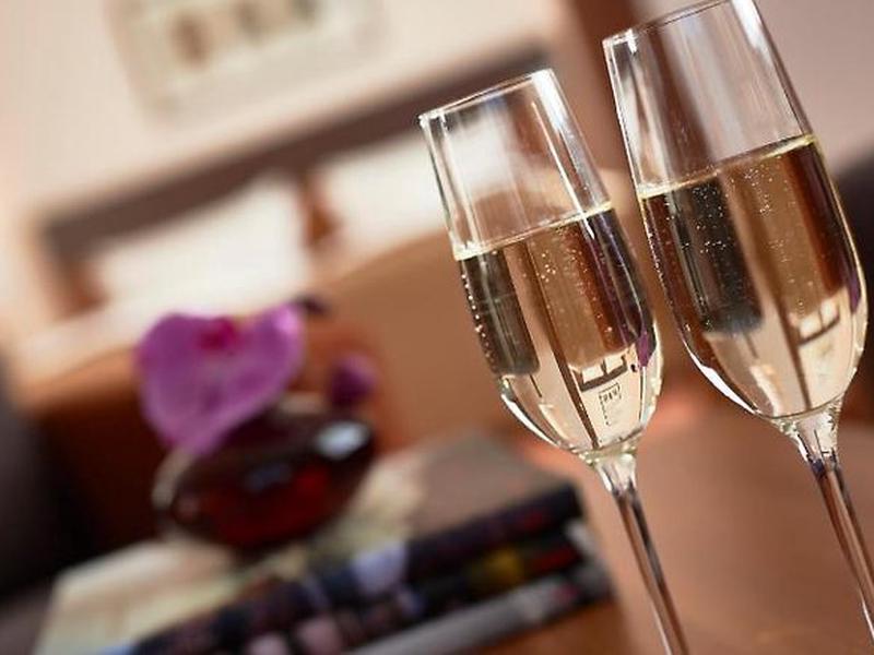 95E462287888DE96209F04B3BCE46CEE