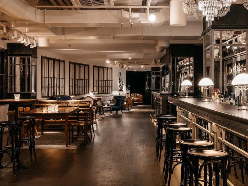 A302338B905A6610C16ECE929661B4FC