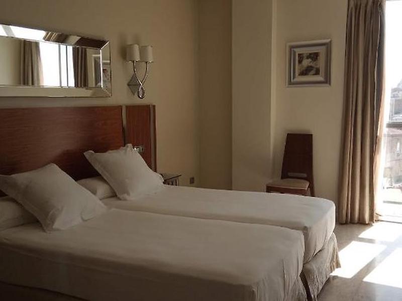 B67144E4DD686DA9C864CEB89D612F02