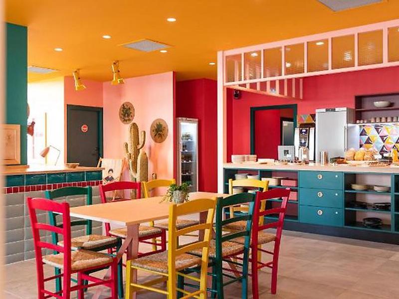 10E91AB7CCEAD15BCCB10E695C0CC045