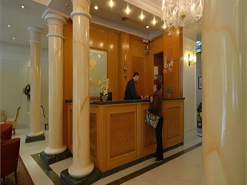 3998A380474C481596D8B11559C4FFFC