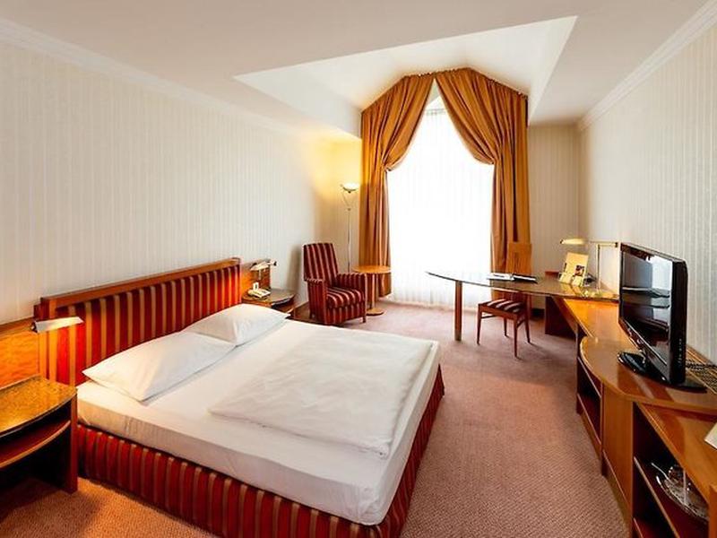 CC993E9D661BC1DE93D51C4A8437D789