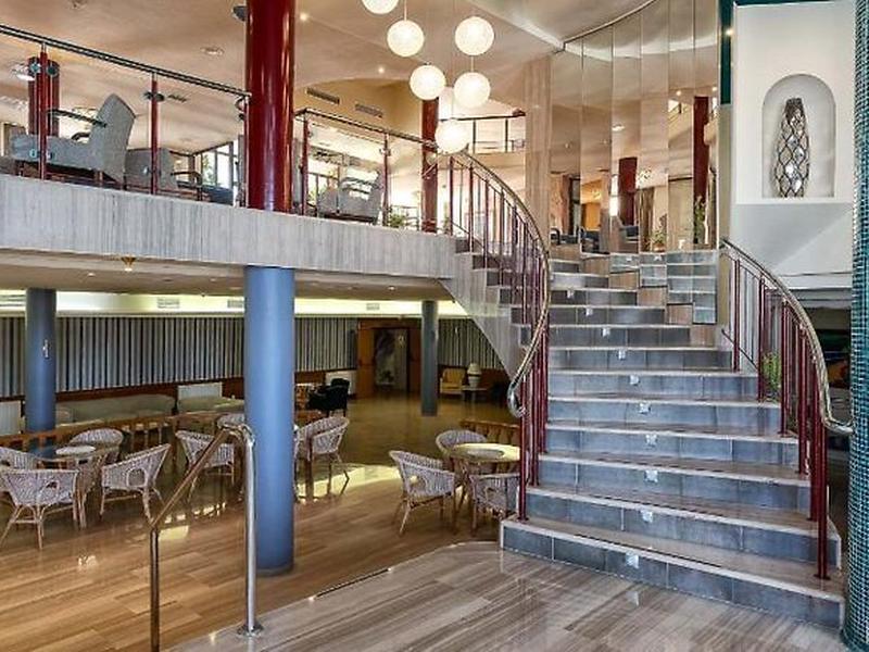 1117BB3436485E97384F0477C4F4322C