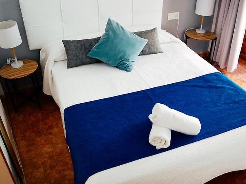 22BC38DA52DE3D64A0BF10EE9807164E