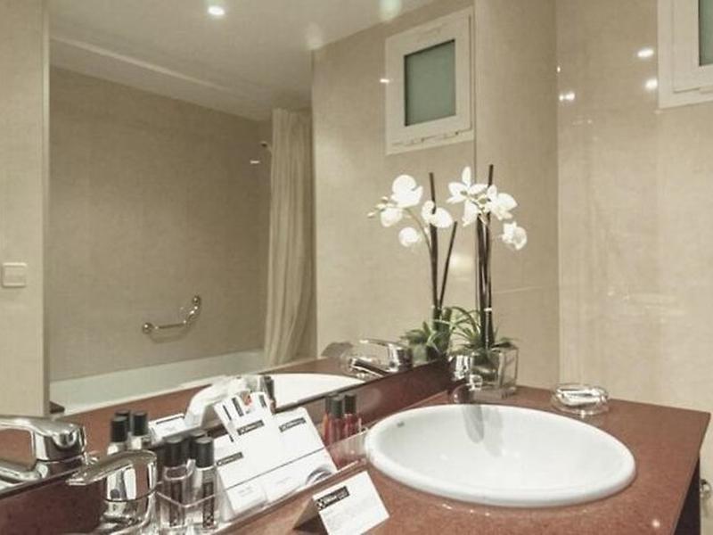 E1BCE419F662D3364B396B89A597B672