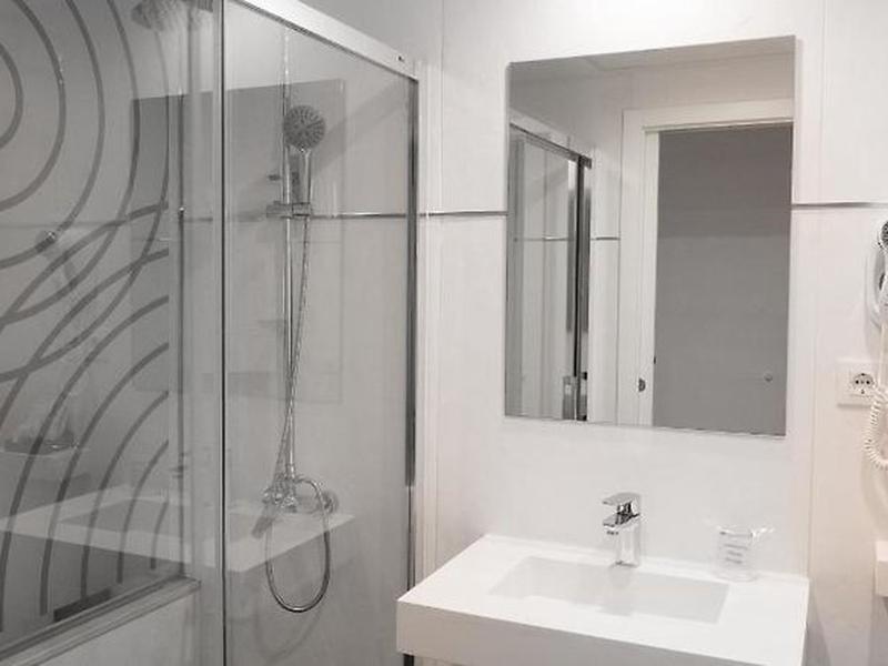 6B2A455E7DAA6A2BF99884F7D733AAB2