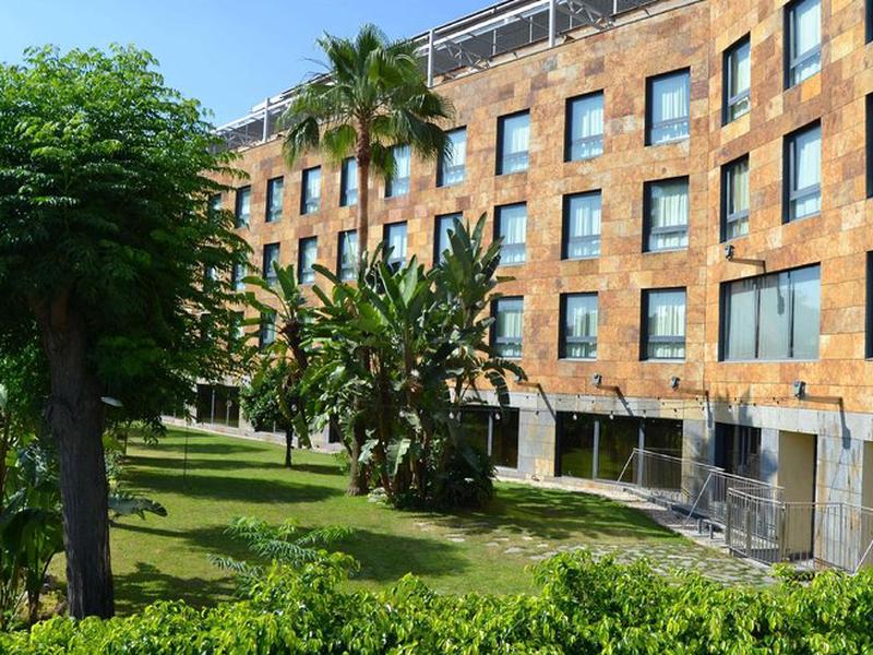 B99B63B88B3540E562023414F80E40AF