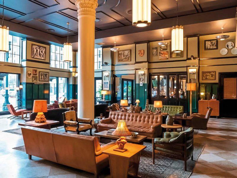 294A6774B8D0E04B1E0A0C5D93A48C01