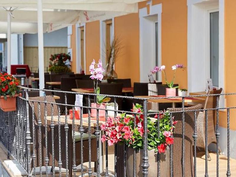 201423382AE4052C545DEA40A709756B