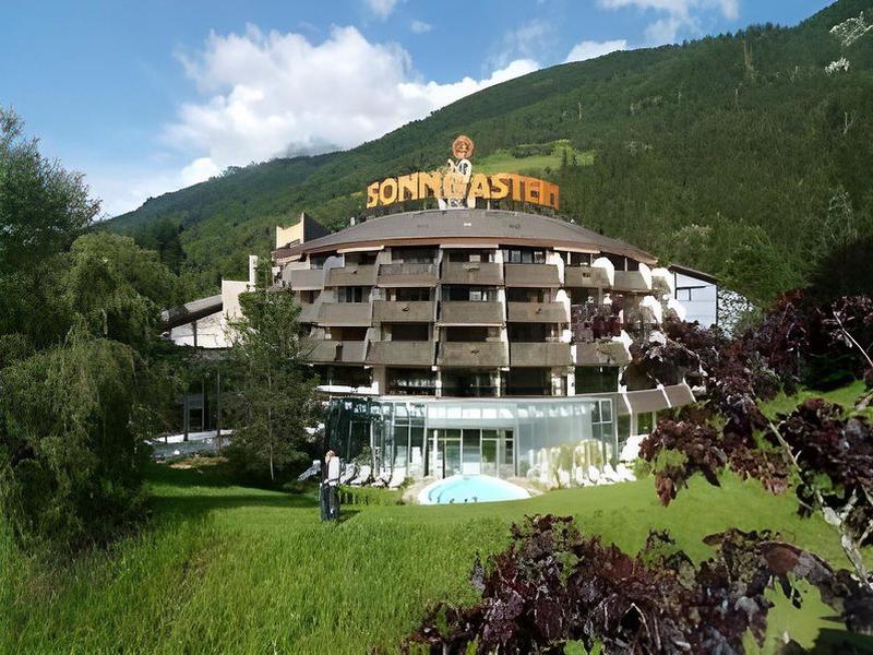 32A30E7E51151FC64402433F1E2AF8FB