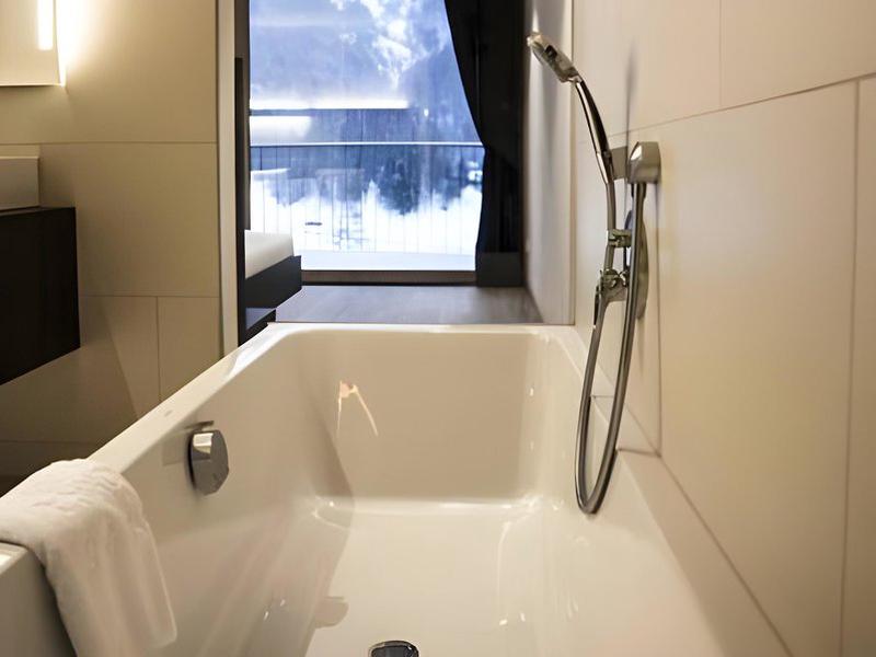 C47DA83E6994378CE0CF68C22FE404C9