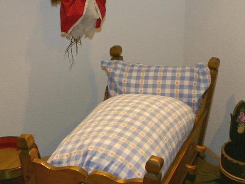 6B76ECB31E607BBF124112ACE7C8D52A