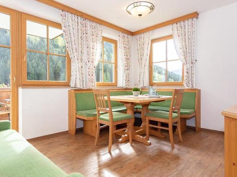 3C8A5D4B3B67769A44325BB6CF413640