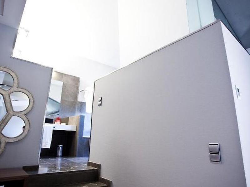 7E75CBB86835118C761CF05162F0DB5D