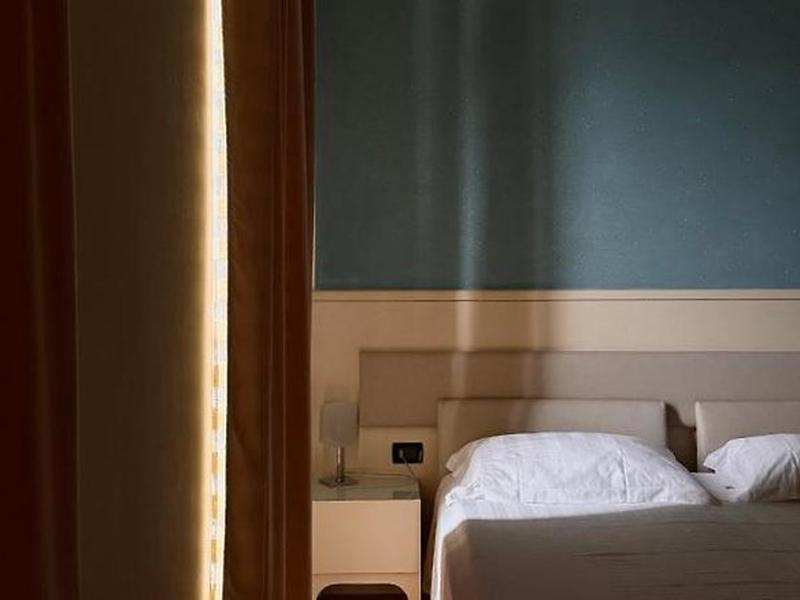 1C325C50755CAD59ED94F365D35D39A7