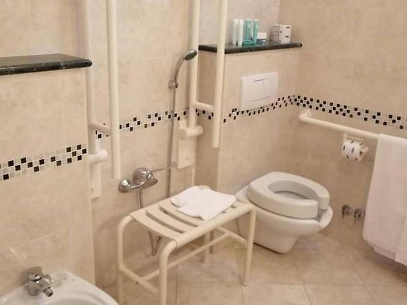 2A7CD8C3BC5395ED95BB5B4887368969